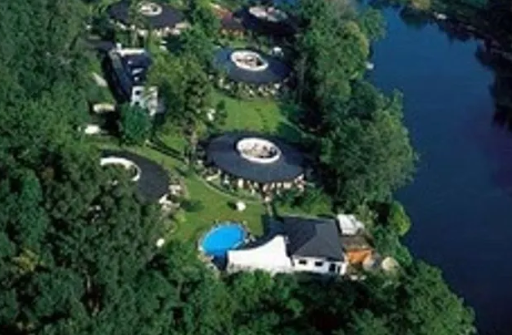 Hotel Fishtail